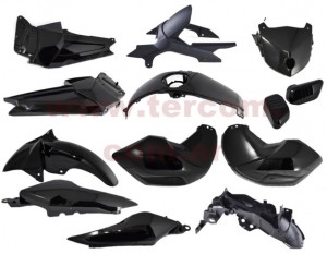 KIT PLASTICOS COMPL. YAMAHA FZ16 NEGRO (14 PIEZAS) NSU