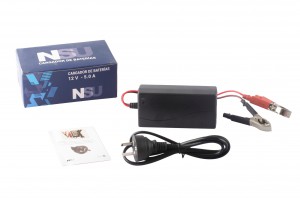 CARGADOR BATERIA 220V.12V.5AMP. NSU