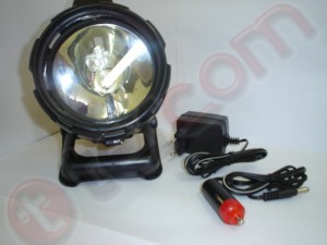 FAROL CAZADOR C/BAT.Y CABLE/ENC./GRANDE 12V NSU