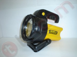 FAROL CAZADOR C/BAT.Y CABLE/ENC./RESIST ALAGUA 12V NSU